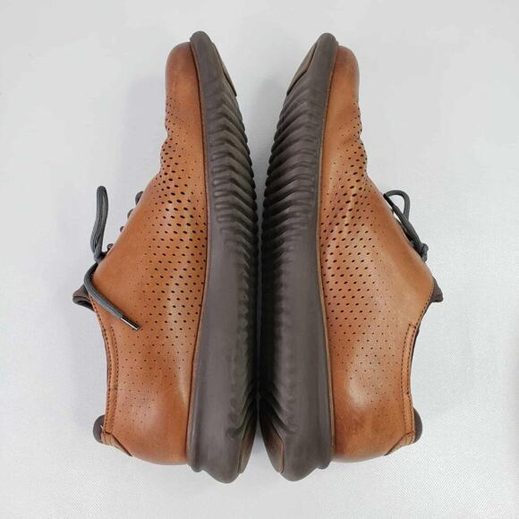 Cole Haan Mens Size 10.5M 2.ZERØGRAND Brown Lined Laser Wingtip Oxford Shoes main image 5